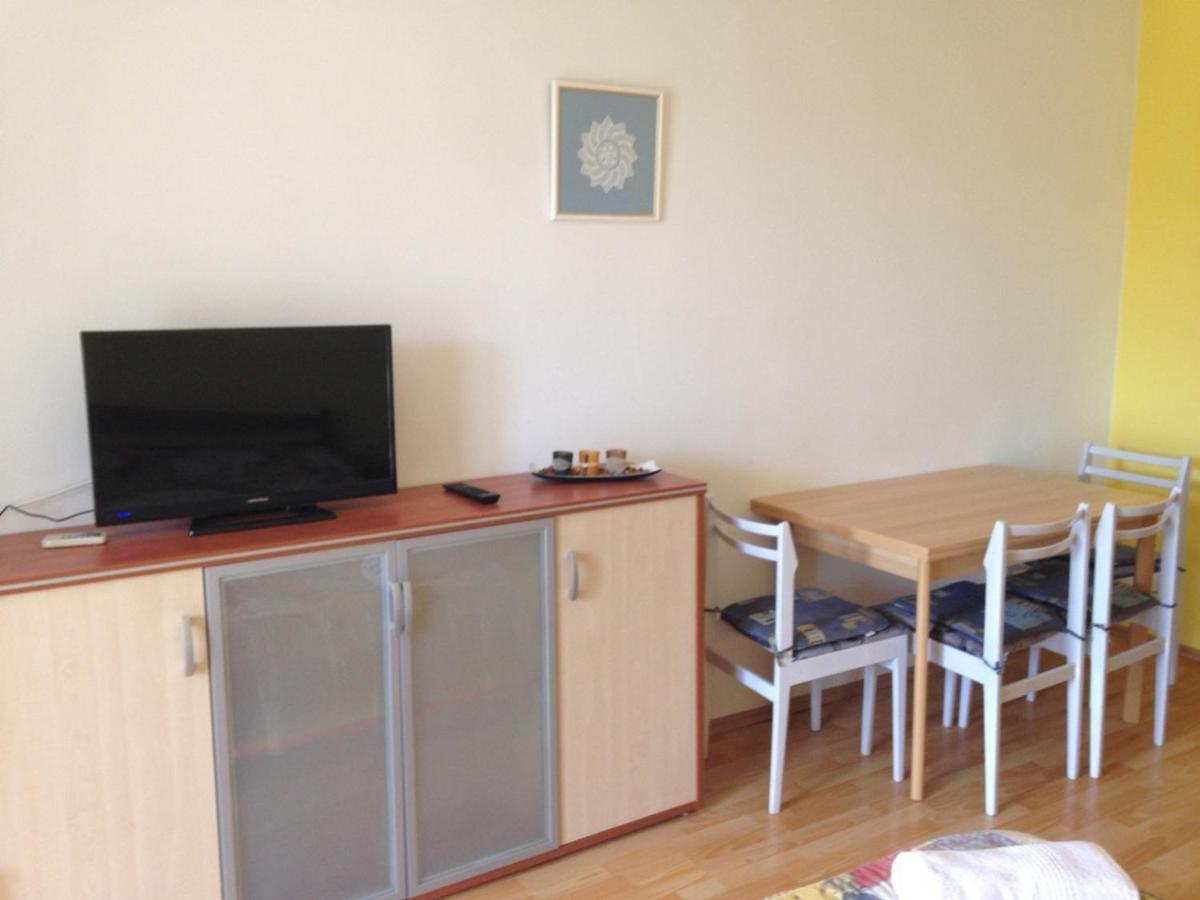 Apartman Alexandra Porec Bagian luar foto